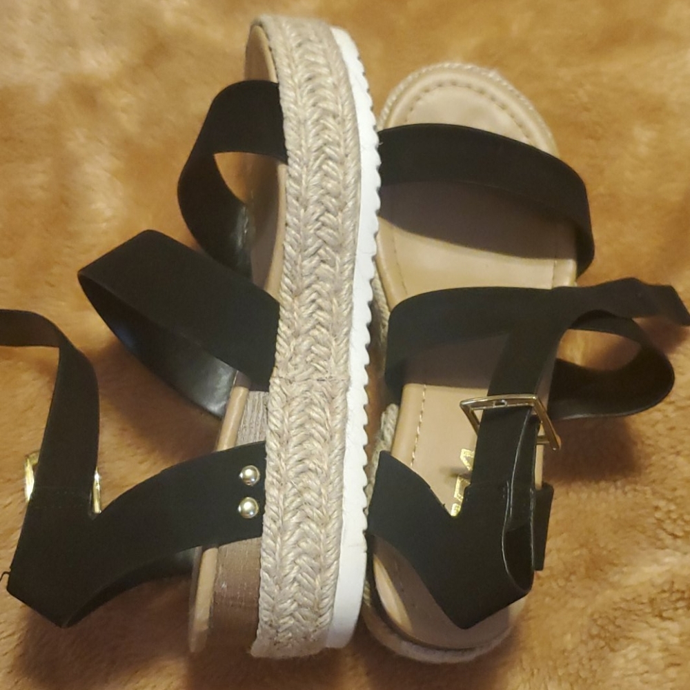 Platforms Sandals - Picture 4 of 4